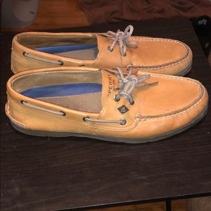 Sperry’s Size 12